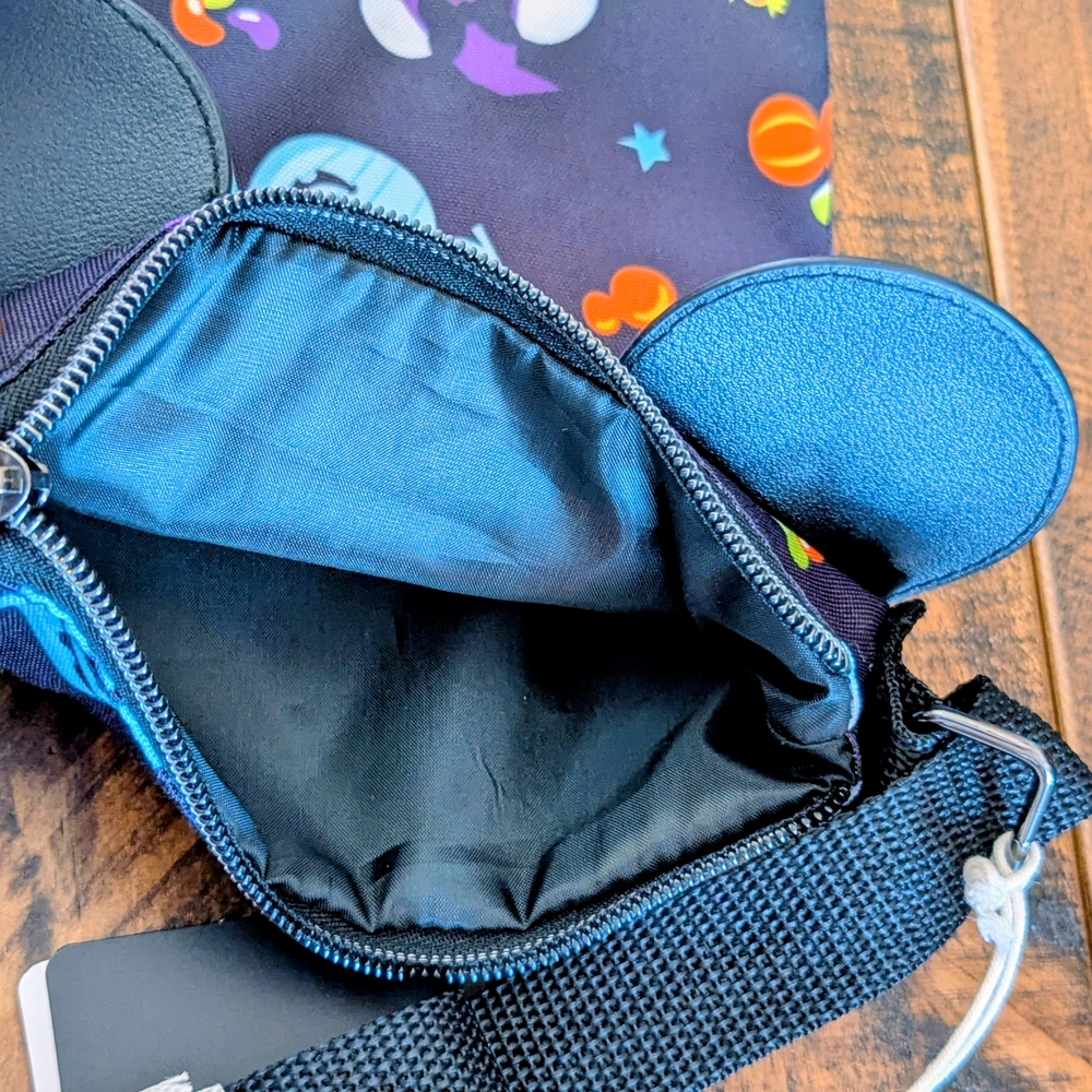 Loungefly Disney Mickey Mouse & Minnie Mouse Halloween Passport Crossbody Bag - Picture 5 of 8